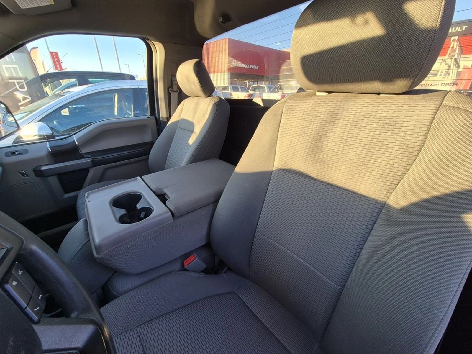 Ford F-150 3.3 CC XLT AT 2020 - Imagen 8 de 16
