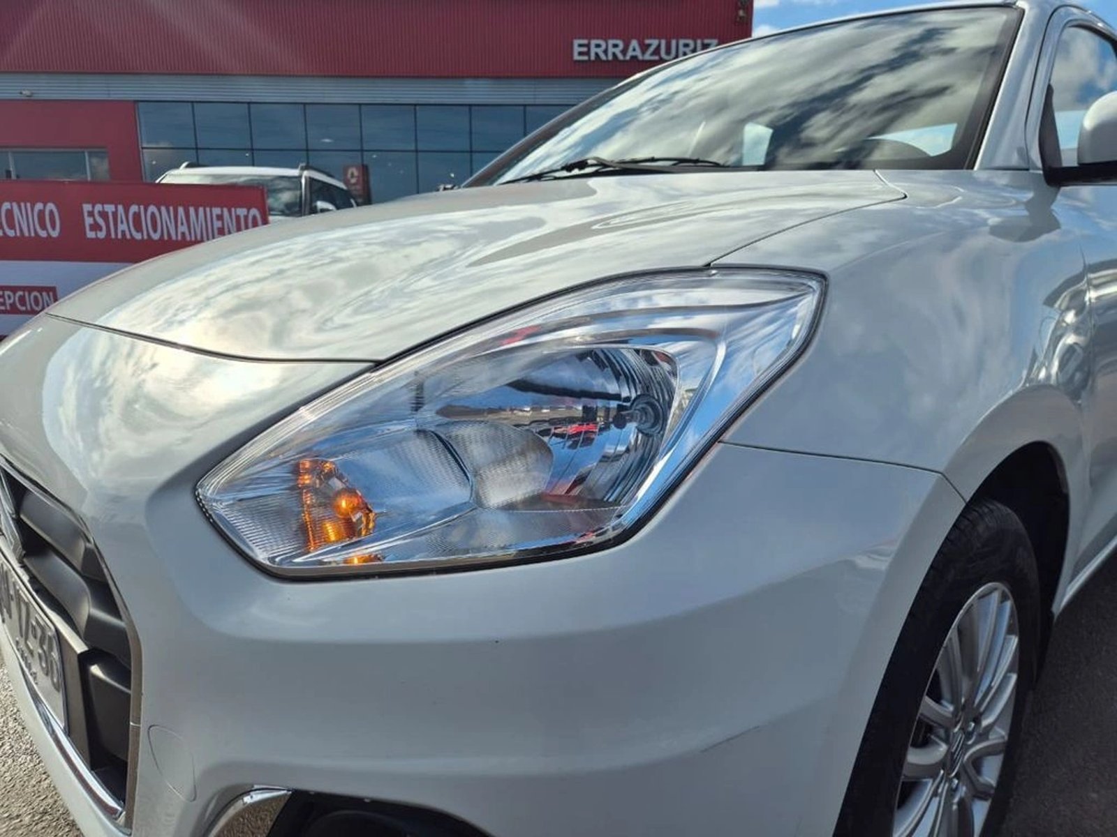 Suzuki DZIRE 1.2 AMT GL SPORT AT 2022 - Imagen 19 de 20