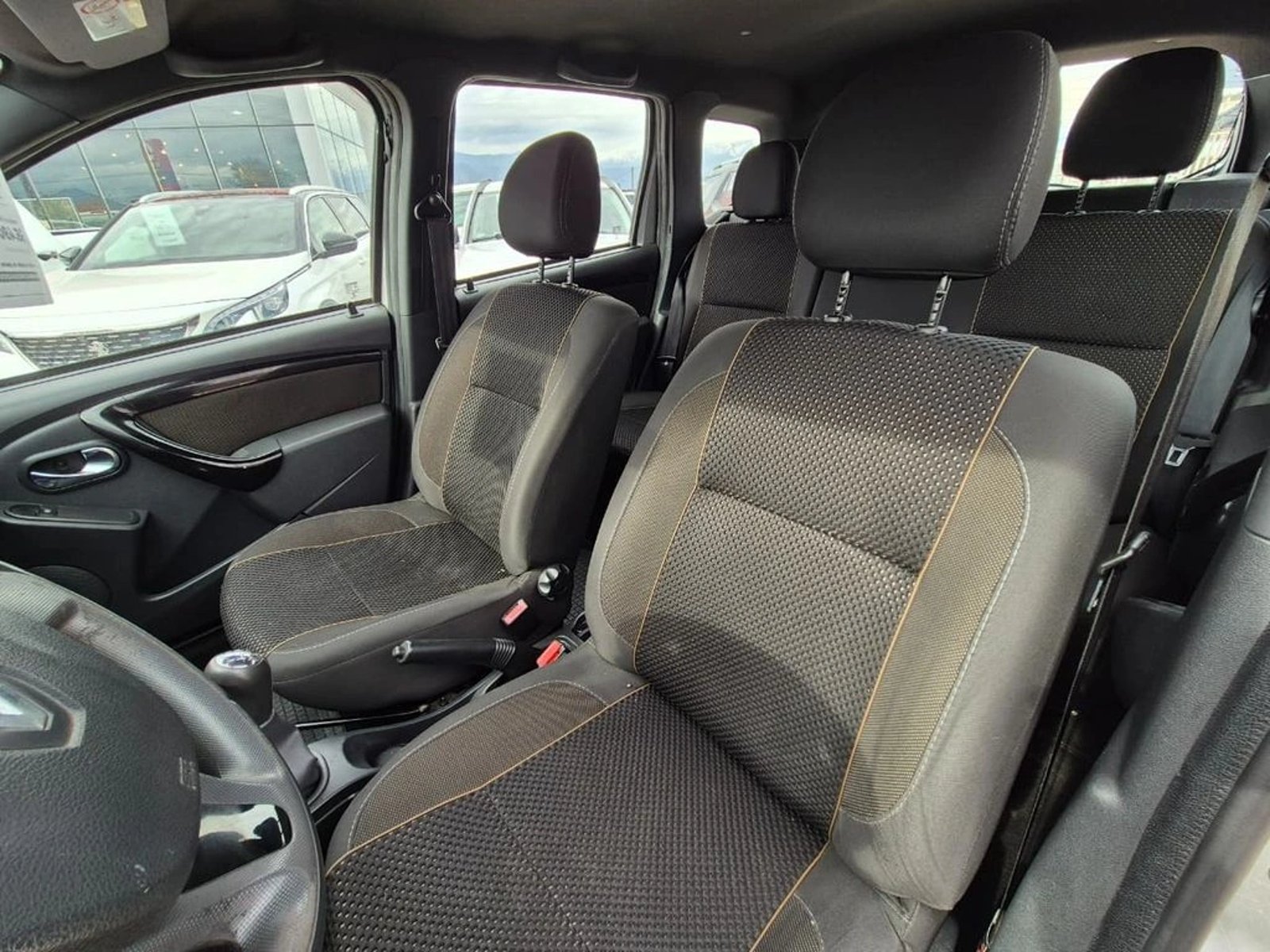 Renault DUSTER 1.6 ZEN MT 2019 - Imagen 11 de 20