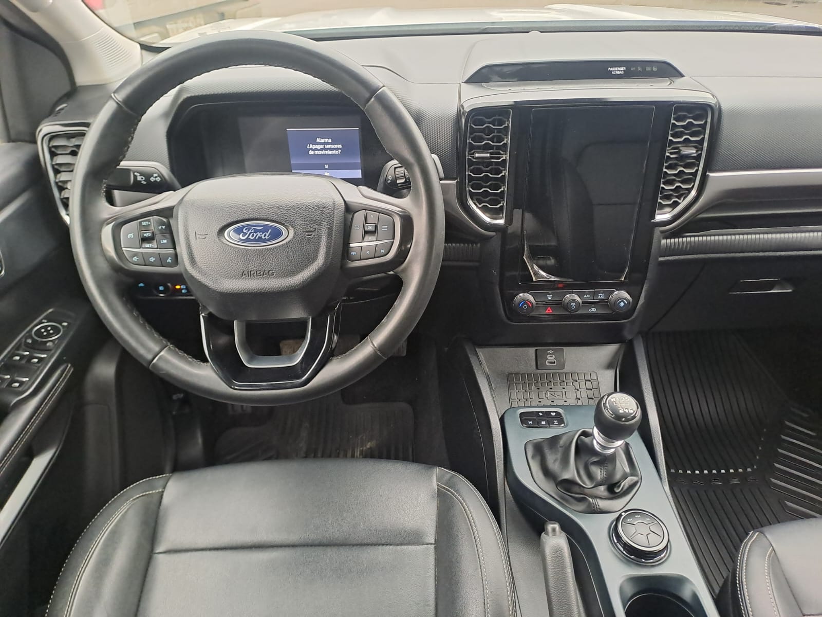 Ford RANGER 2.0 XLT MT 4X4 DIESEL 2024 - Foto 5 de 8