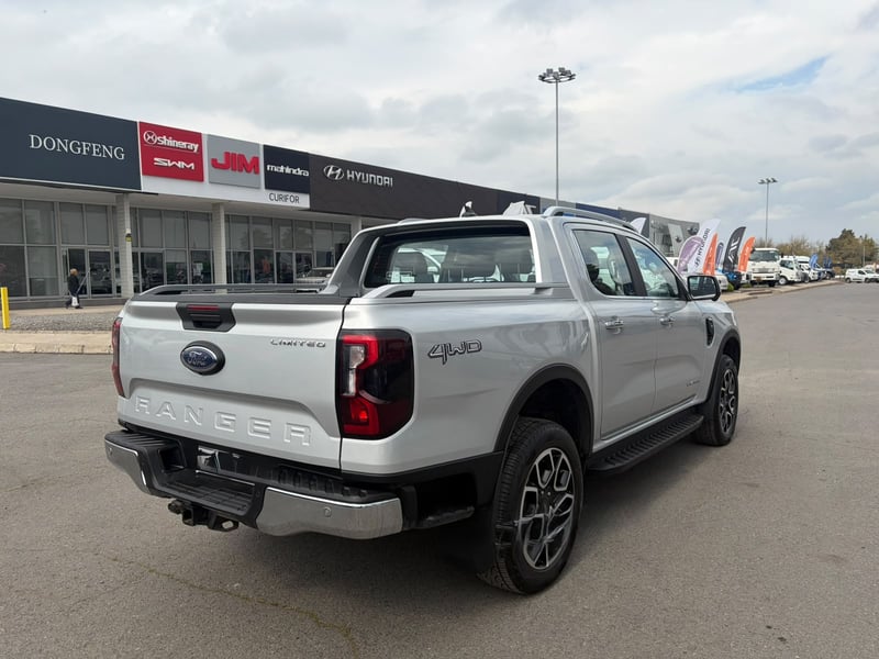 Ford RANGER 3.0 LIMITED AT 4X4 DIESEL 2025 - Imagen 4 de 10