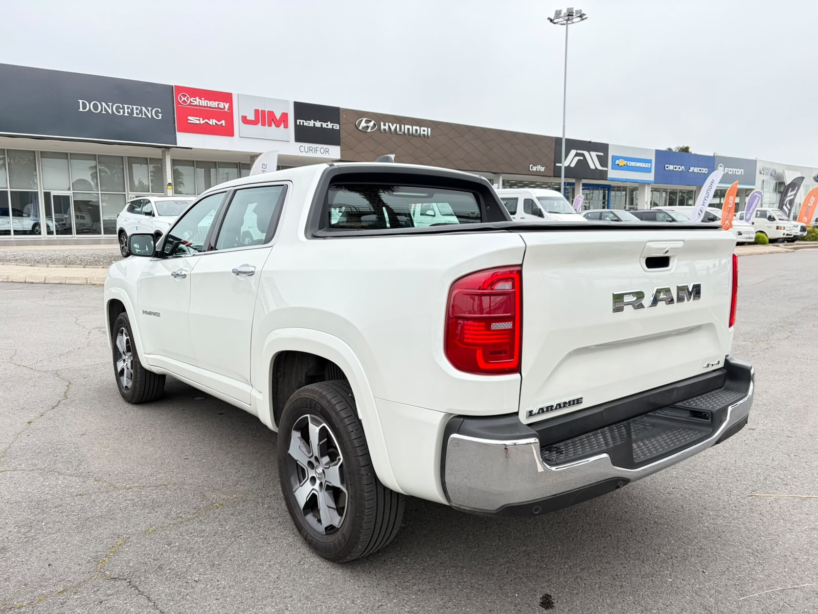 RAM RAMPAGE 2.2 LARAMIE AT 4X4 DIESEL FACTURABLE 2026 - Foto 2 de 3