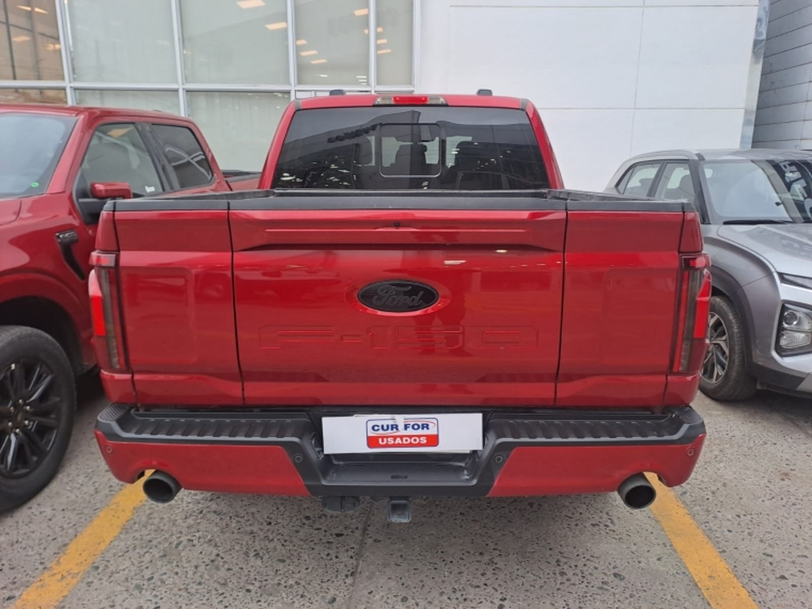 Ford F-150 5.0 LARIAT BLACK CC AT 4X4 2025 - Imagen 6 de 11