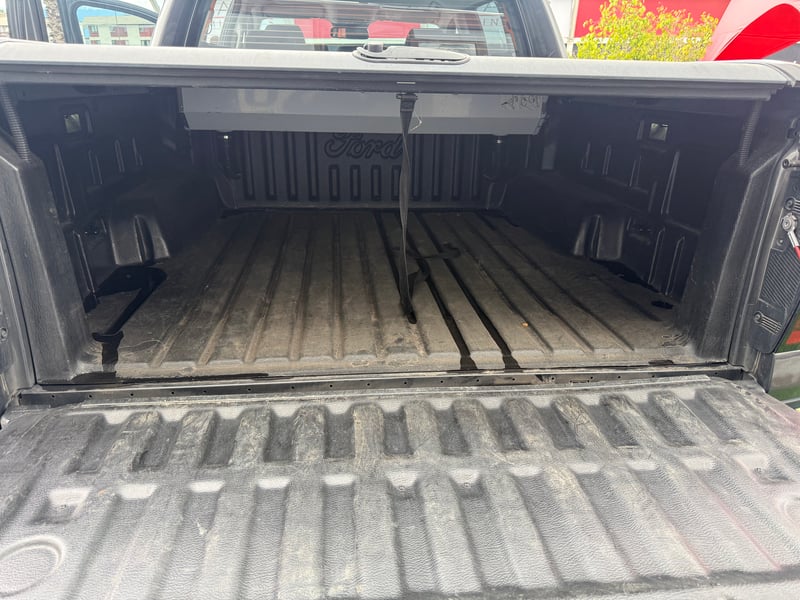 Ford RANGER 3.0 LIMITED AT 4X4 DIESEL 2025 - Imagen 17 de 17