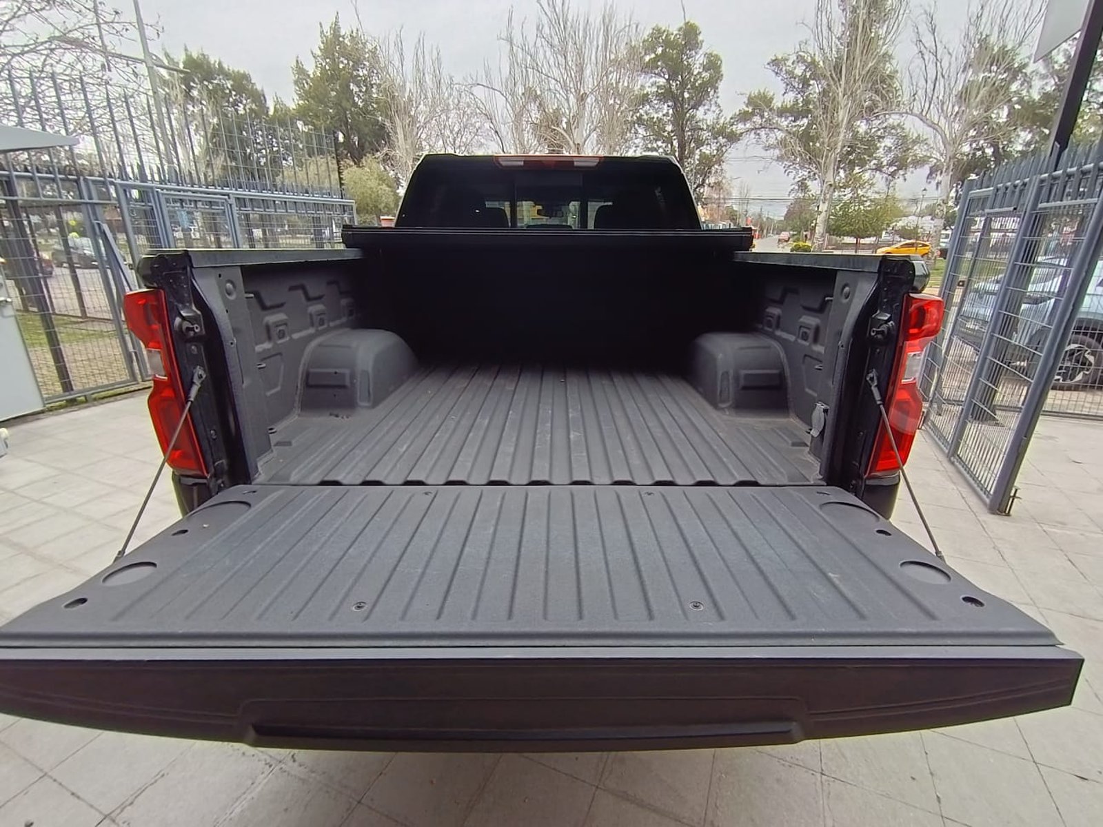 Chevrolet SILVERADO 5.3 LT III EC 4P AT 4X4 2026 - Imagen 7 de 15