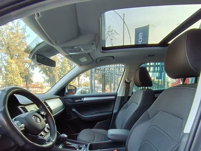 Skoda KODIAQ 1.4 TSI SELECTION AT 2025 - Imagen 14 de 17