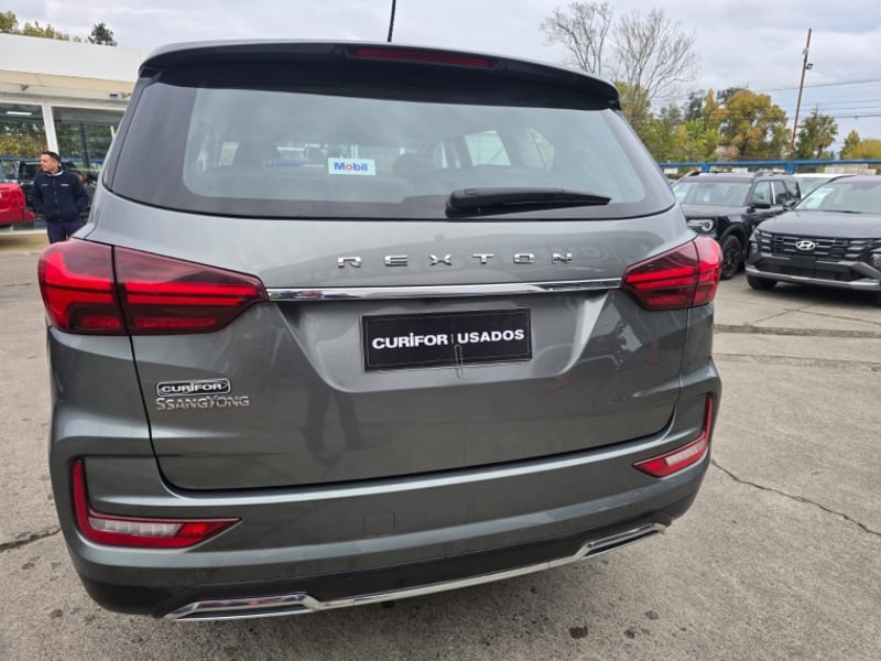 SsangYong REXTON 2.0 STD AT 2023 - Imagen 7 de 15