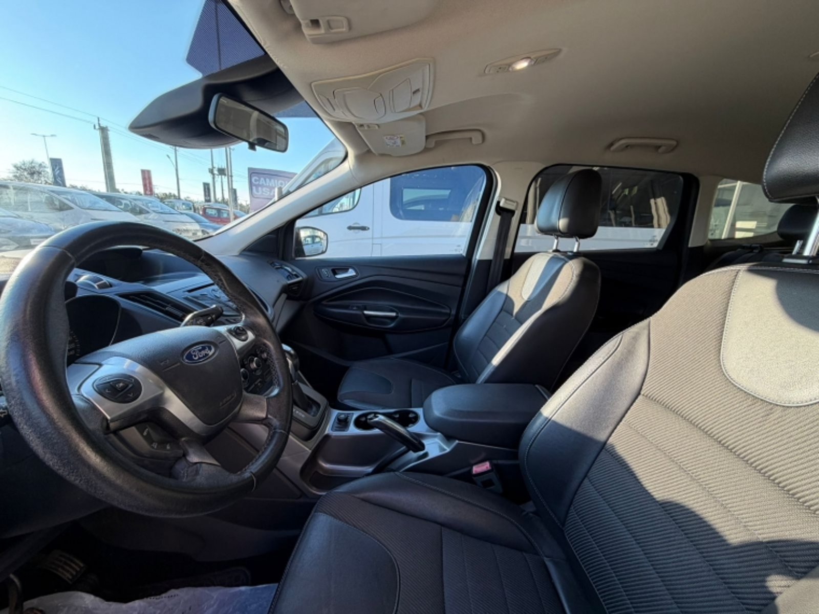 FORD ESCAPE 2.5 4×2 AT 2019 - Imagen 4 de 11