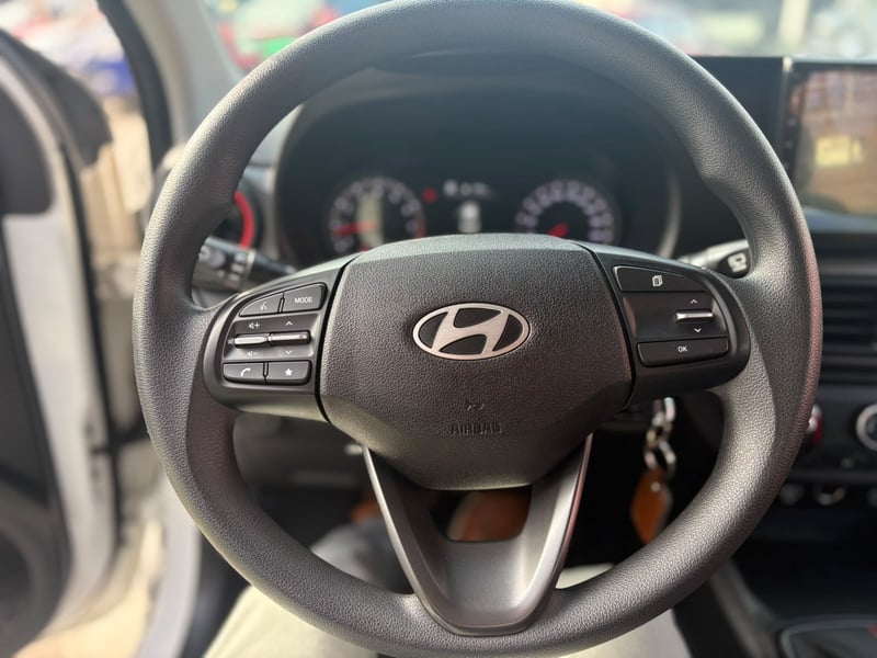 Hyundai GRAND I10 1.2 AI3 HB PLUS MT 2024 - Imagen 13 de 14