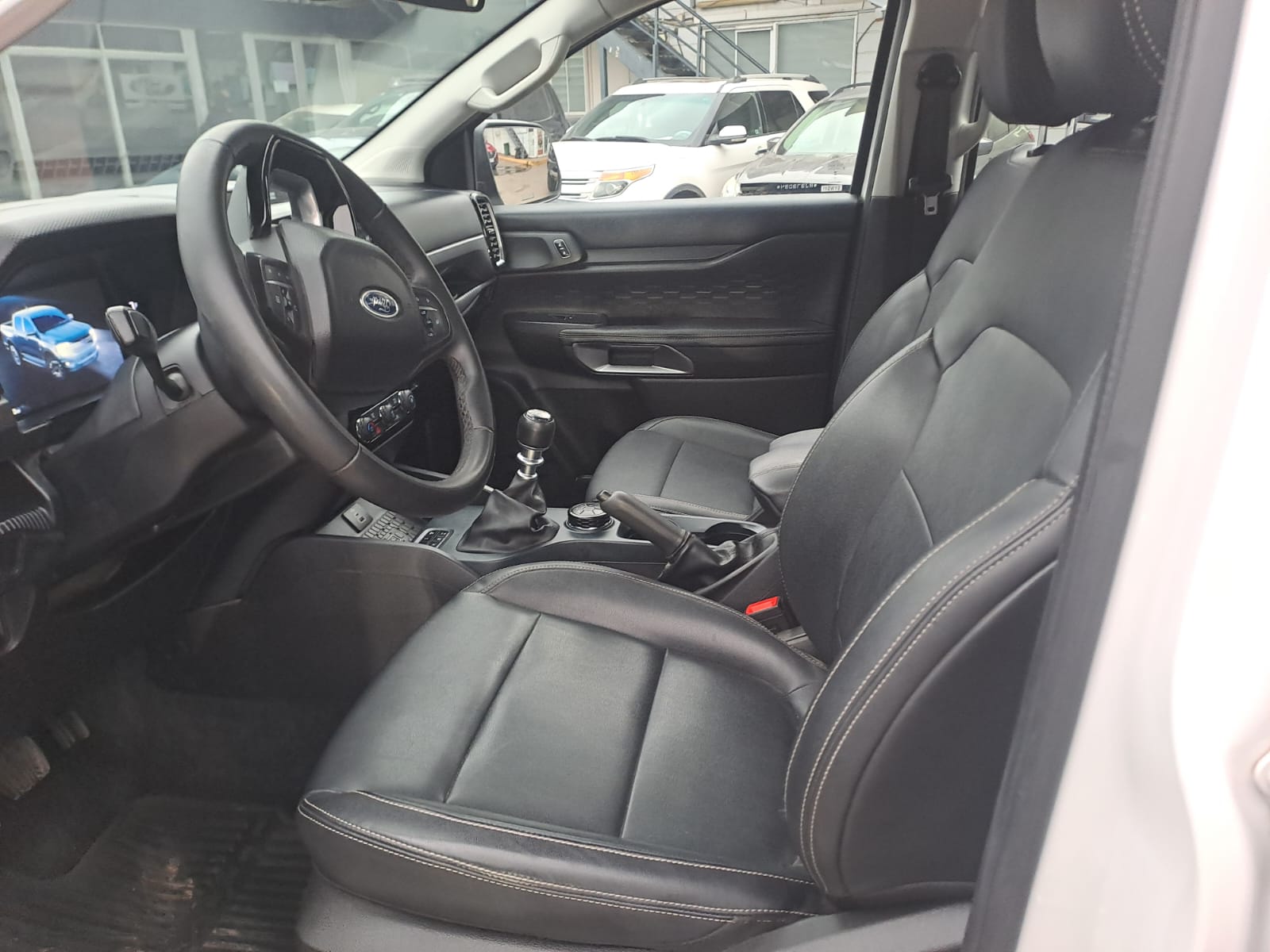 Ford RANGER 2.0 XLT MT 4X4 DIESEL 2024 - Imagen 6 de 8