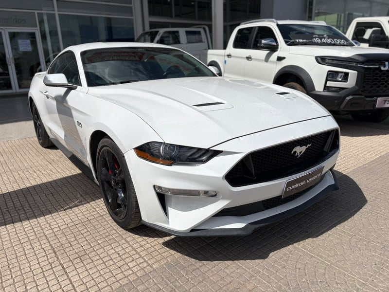 Ford MUSTANG 5.0 COUPE GT AT 2023