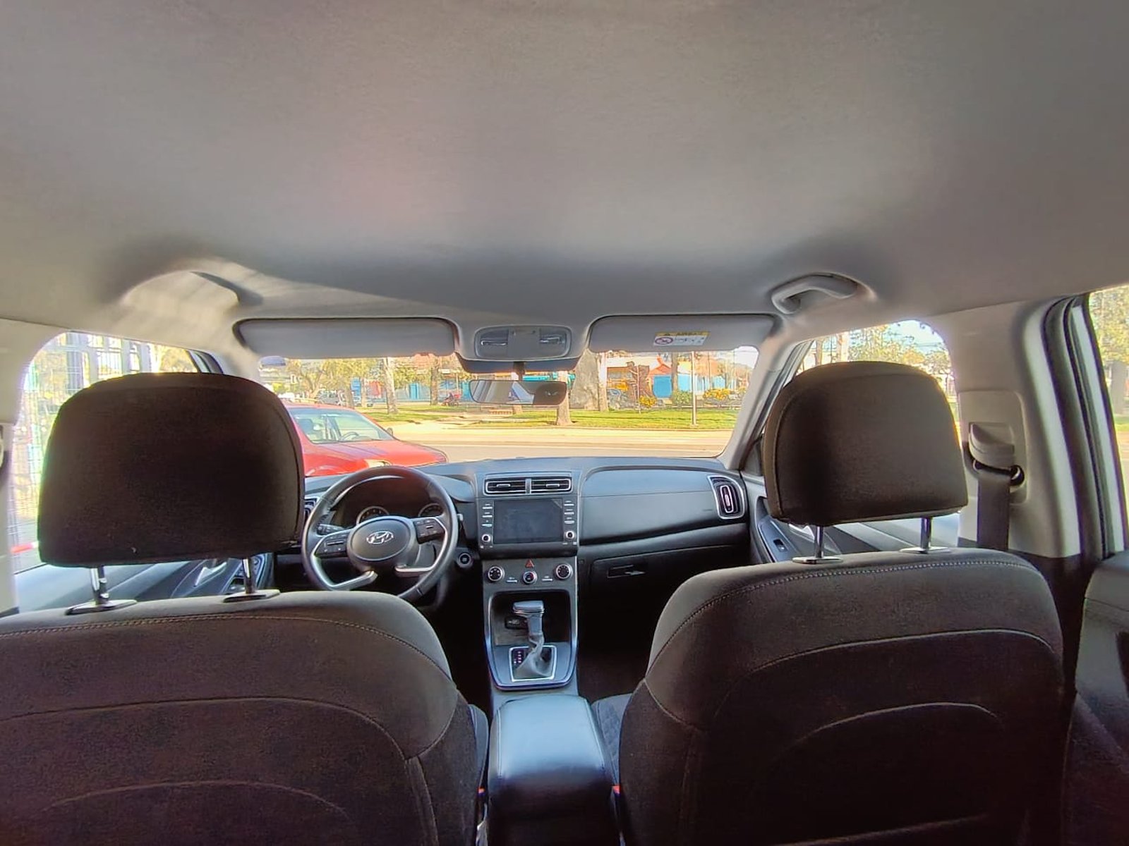 Hyundai CRETA 1.5 SU2ID PLUS AT 2025 - Imagen 10 de 13