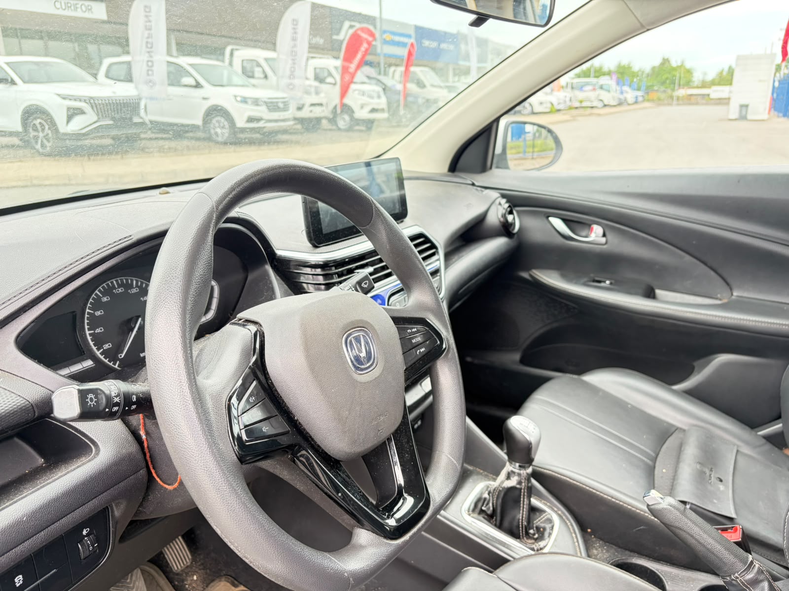 Changan ALSVIN 1.4 LUXURY MT 2021 - Foto 3 de 3