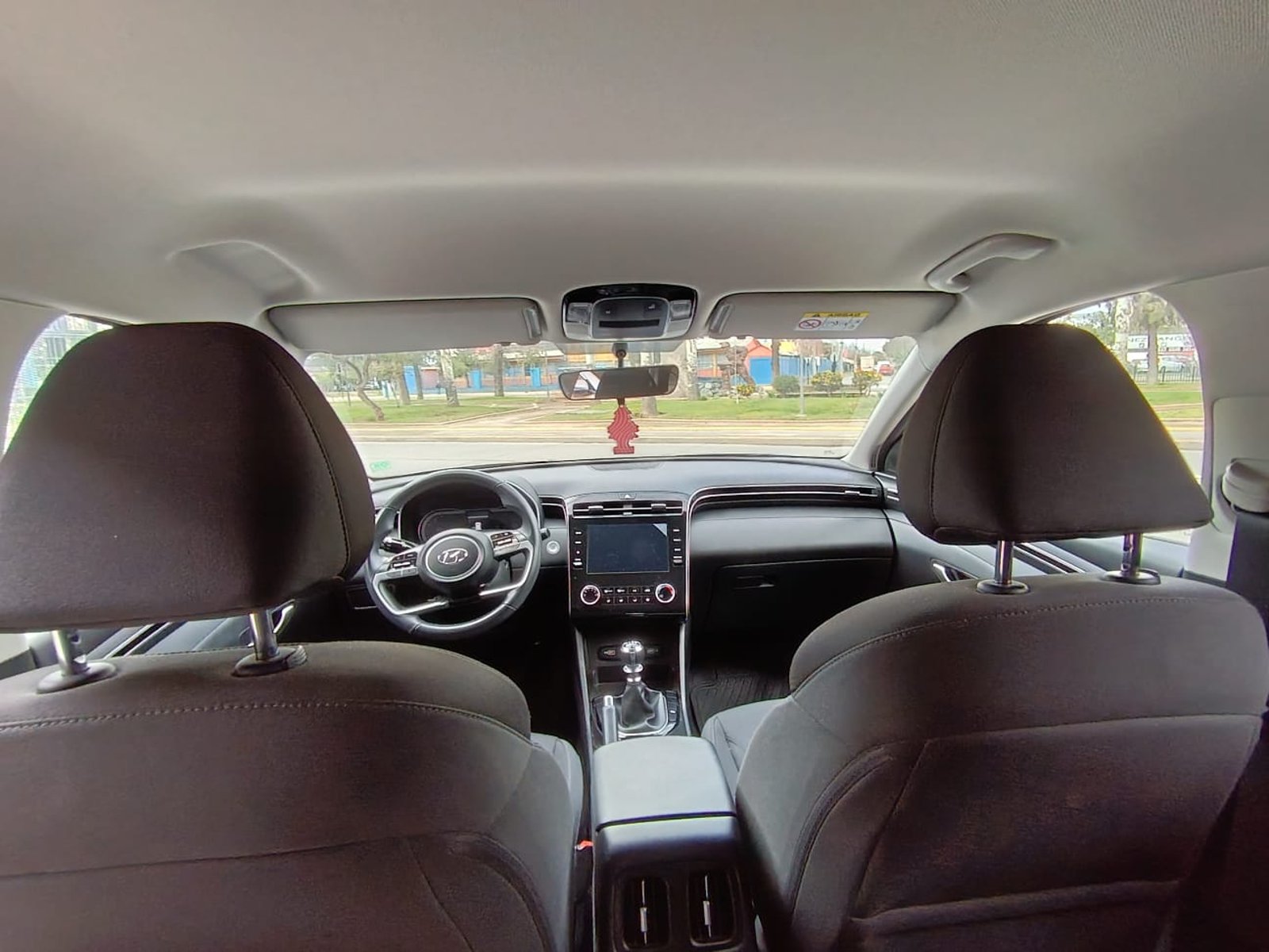 Hyundai TUCSON 2.0 NX4 PLUS MT 2024 - Imagen 11 de 15