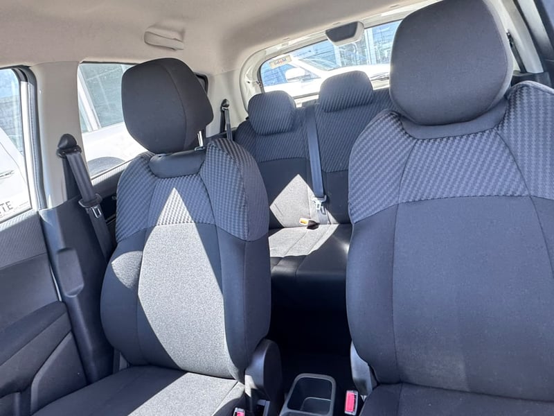Mahindra KUV100 1.2 2022 - Imagen 13 de 13