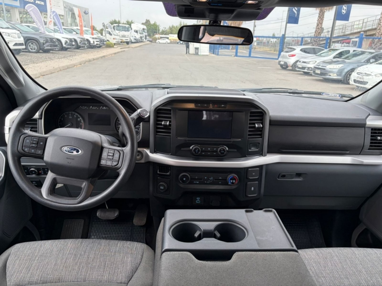 FORD F-150 XLT 3.3 4X2 AUT 2023 - Imagen 6 de 12