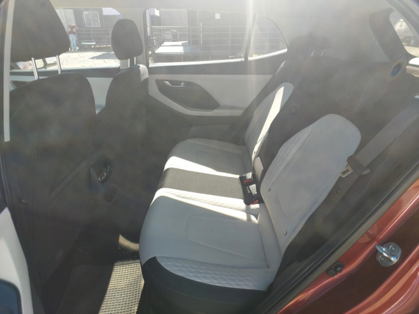 HYUNDAI CRETA SU2i 1.5 2023 - Imagen 6 de 11