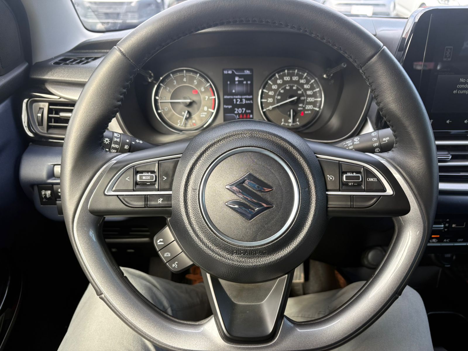Suzuki BALENO 1.5 GLX MT 2025 - Imagen 15 de 17
