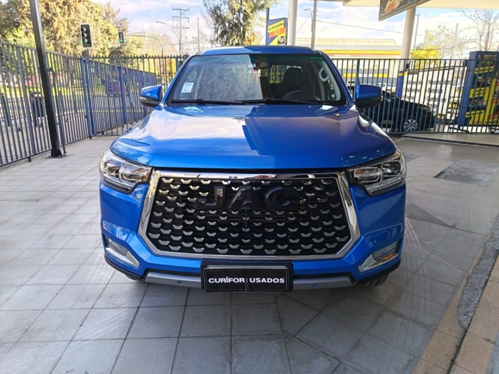 JAC T8 PRO 2.0 LUXURY 4X4 DIESEL AT 2025 - Imagen 4 de 14