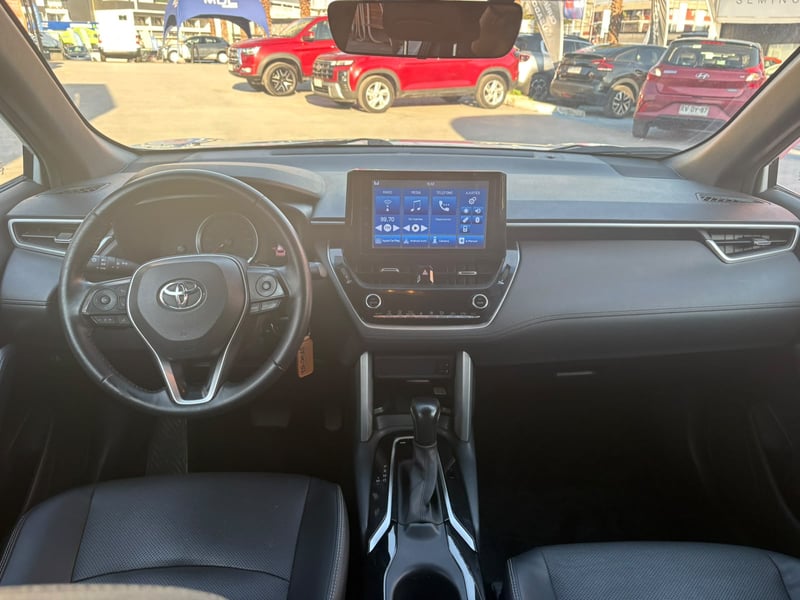 Toyota COROLLA CROSS 2.0 SEG AT 2022 - Imagen 10 de 15