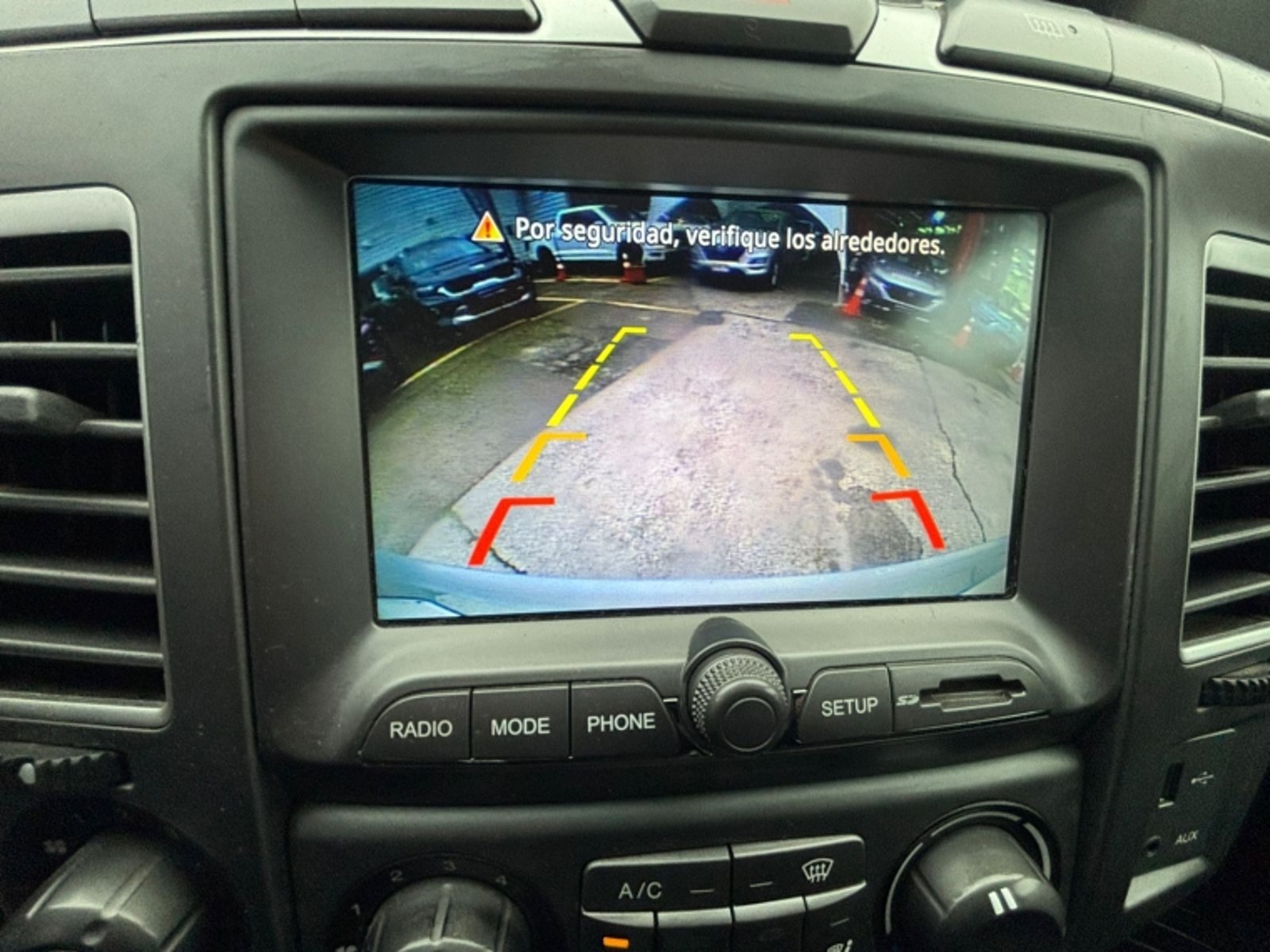 SsangYong STAVIC 2.2 AUT 2020 - Imagen 10 de 18