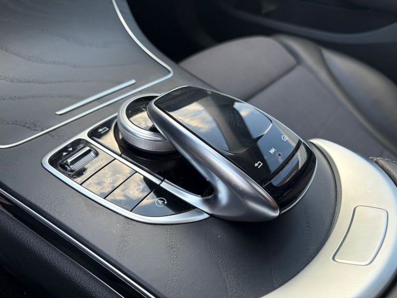 Mercedes-Benz C200 2.0 COUPE AT 2021 - Imagen 5 de 5