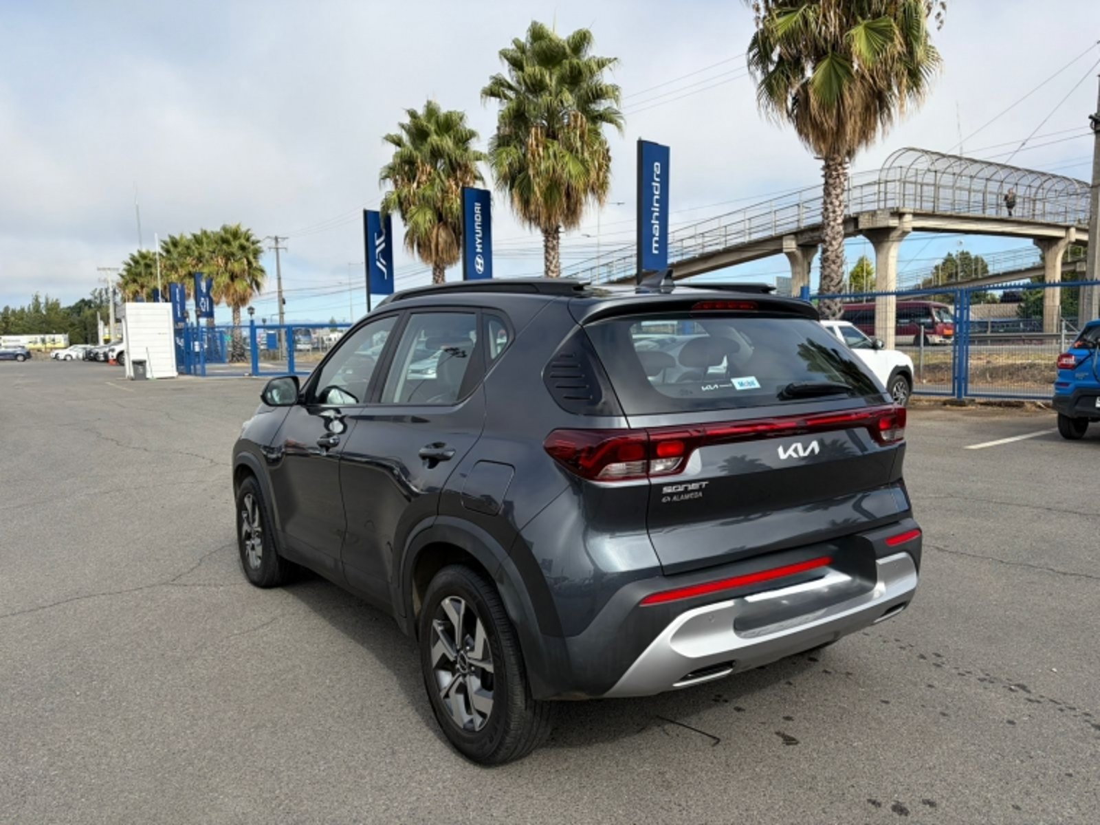 KIA SONET 1.5 EX MT 2024 - Imagen 3 de 11