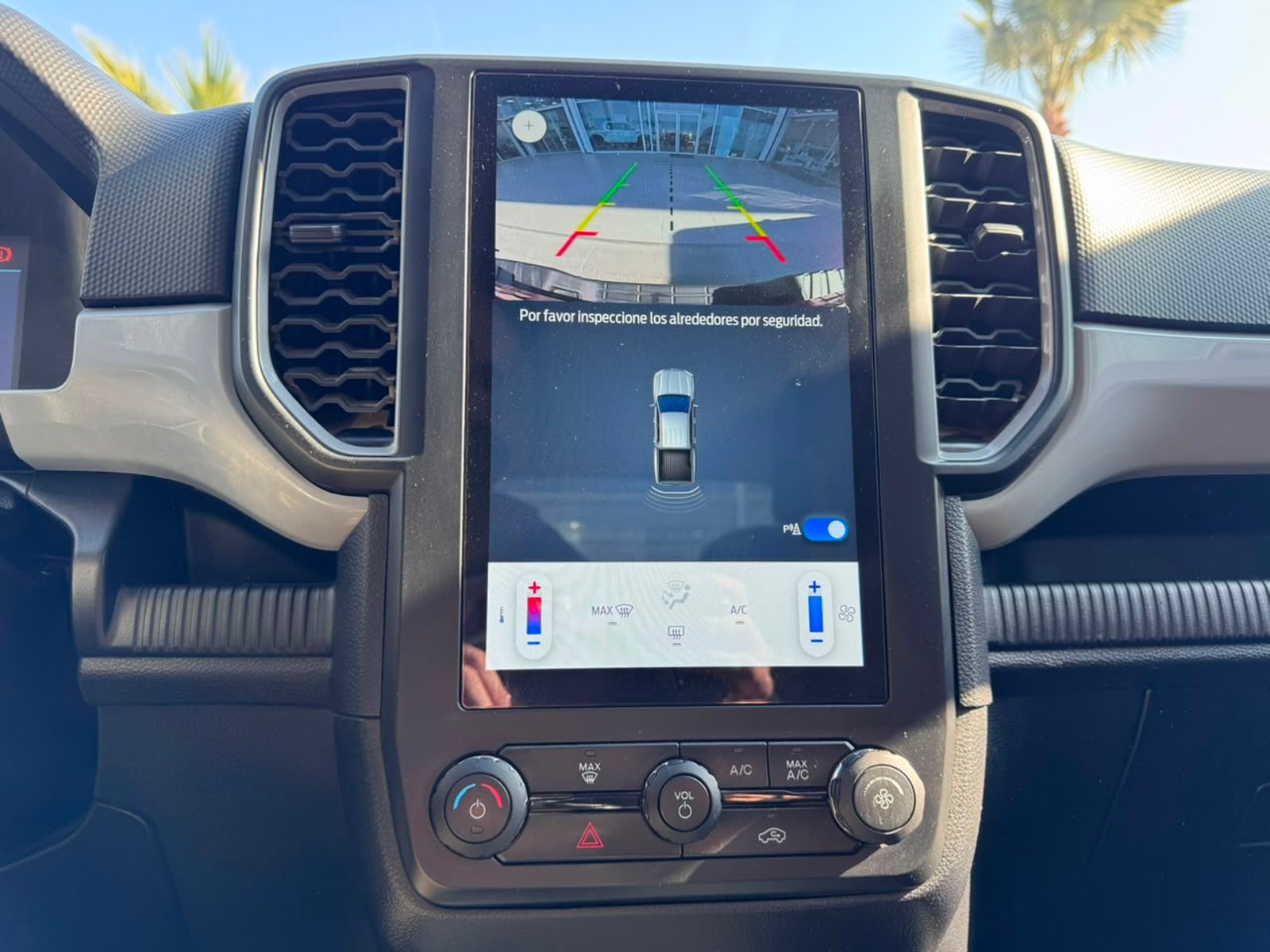 Ford RANGER XLS 2.0 2024 - Imagen 8 de 11