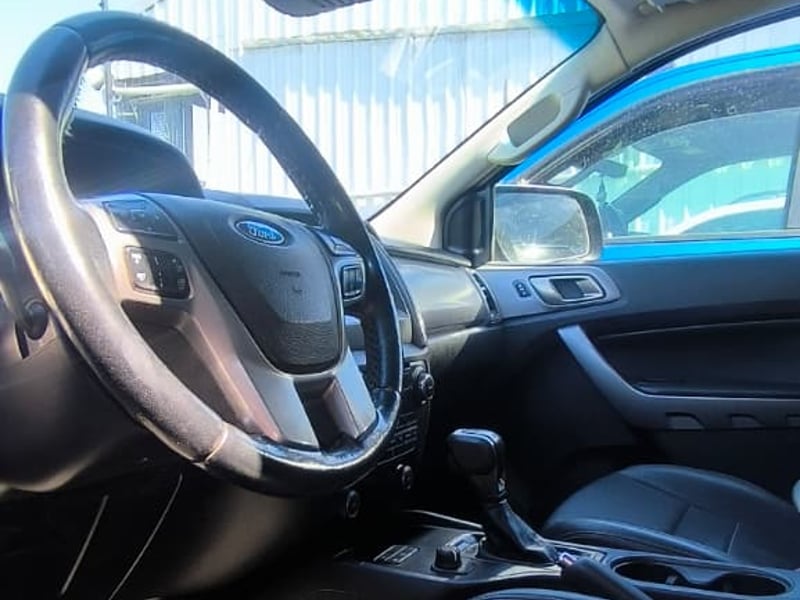 Ford RANGER 3.2 LIMITED 4X4 AT 2021 - Imagen 3 de 5