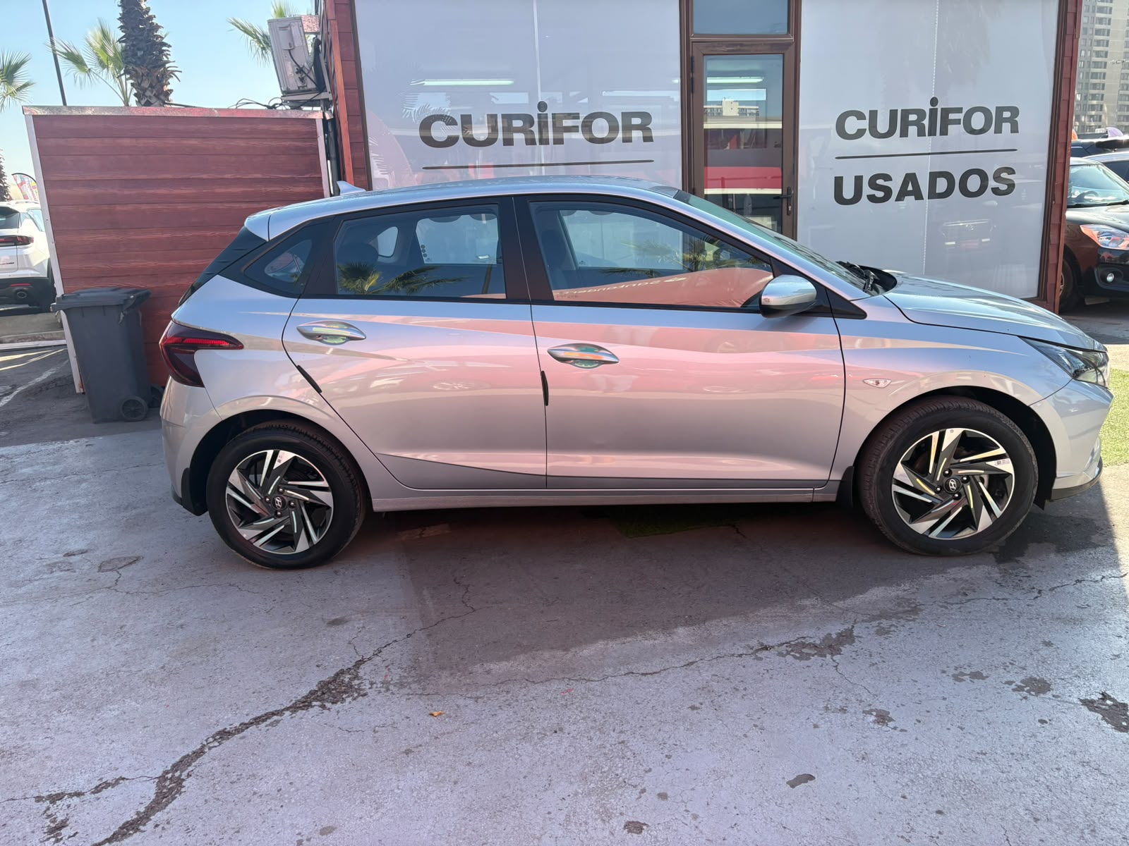 Hyundai I20 1.4 BI3 PLUS MT 2024 - Imagen 7 de 16