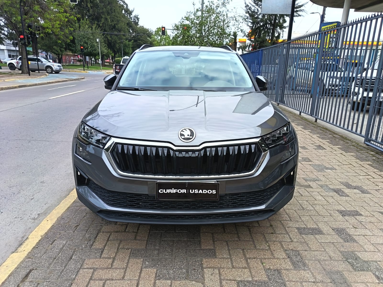 Skoda KAROQ 1.4 TSI SELECTION AT 2026 - Foto 2 de 13