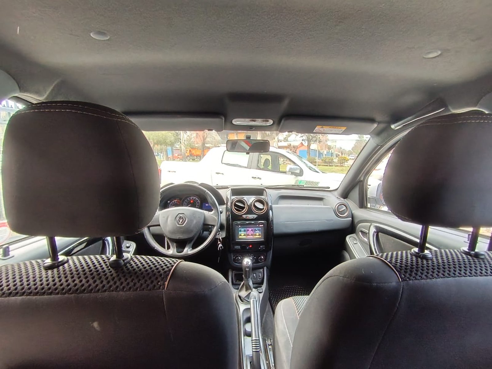 Renault DUSTER 1.6 ZEN MT 2018 - Imagen 14 de 14