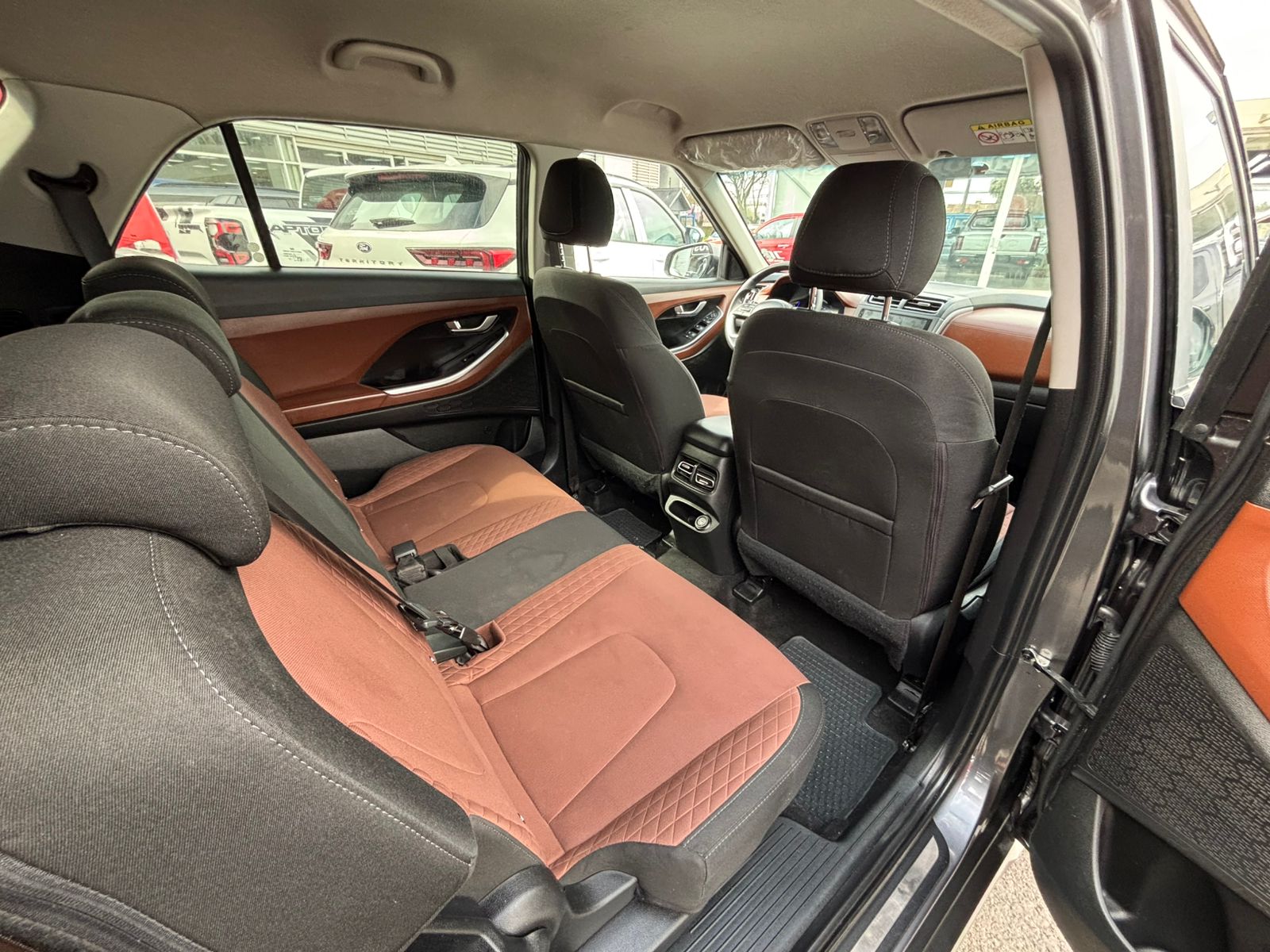 Hyundai CRETA GRAND 2.0 SU2I VALUE AT 2024 - Imagen 3 de 4