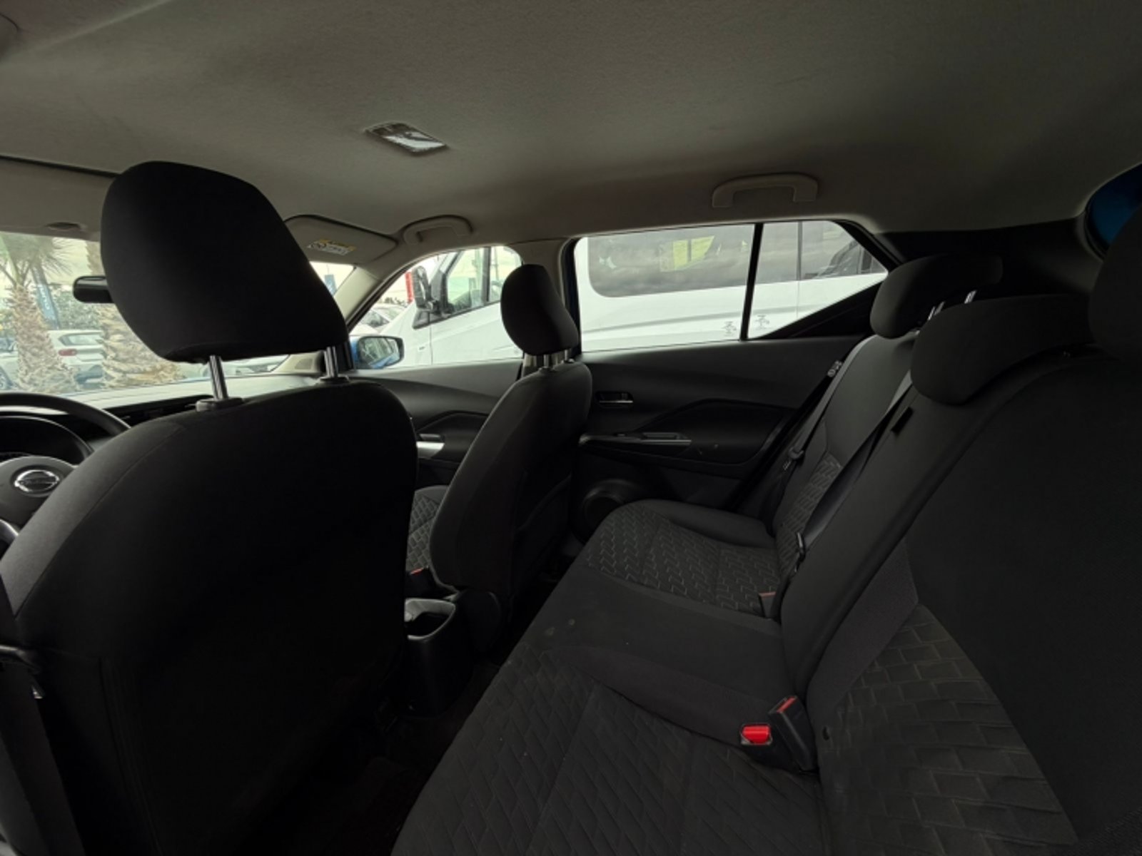 NISSAN KICKS 1.6 SENSE MT 2022 - Imagen 10 de 11