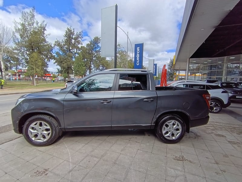 SsangYong MUSSO 2.2 LIMITED PLUS MT 4X4 DIESEL 2025 - Imagen 9 de 17