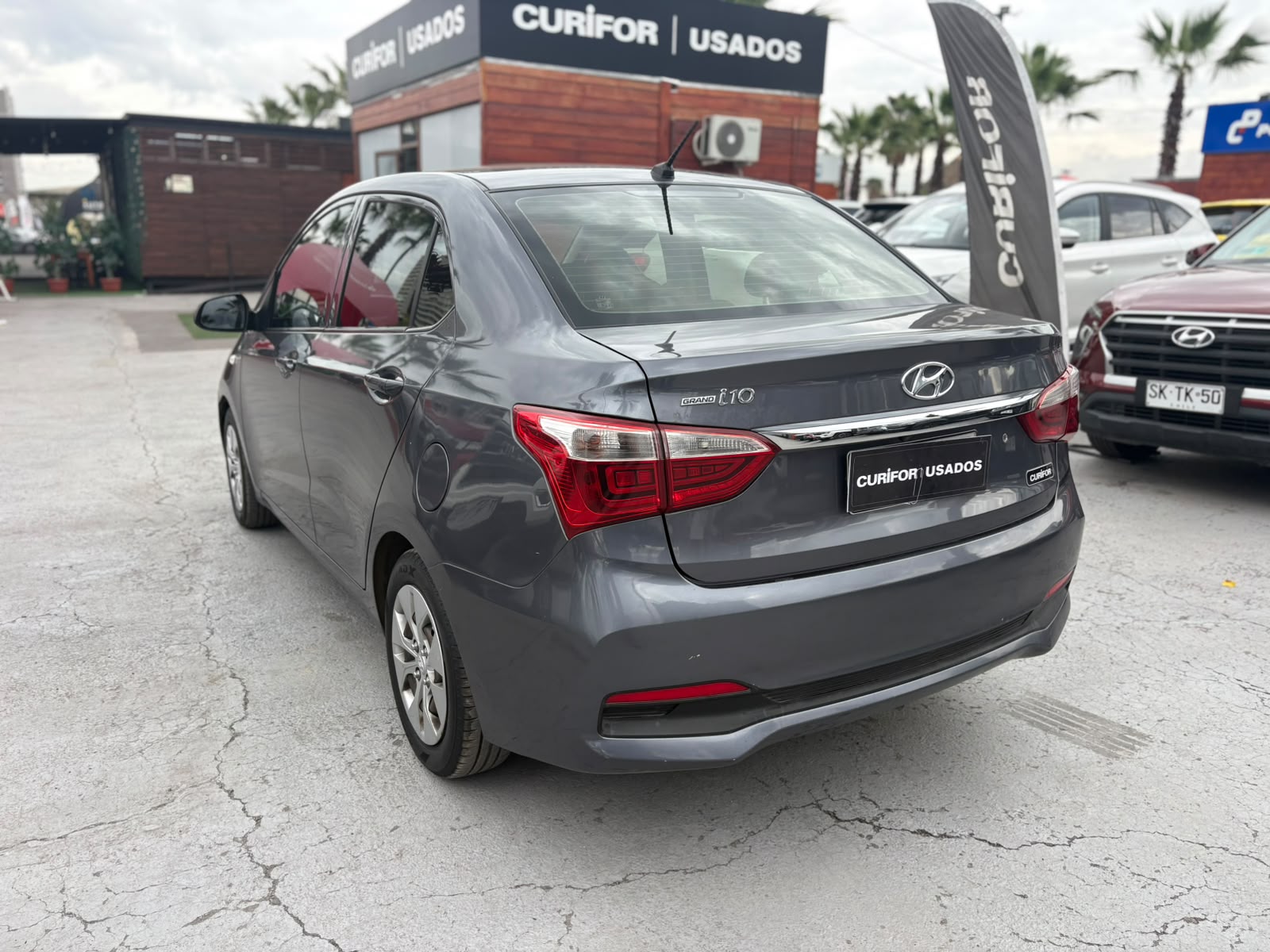 Hyundai GRAND I10 1.2 SDN GLS 2AB AC ABS MT 2020 - Foto 4 de 12