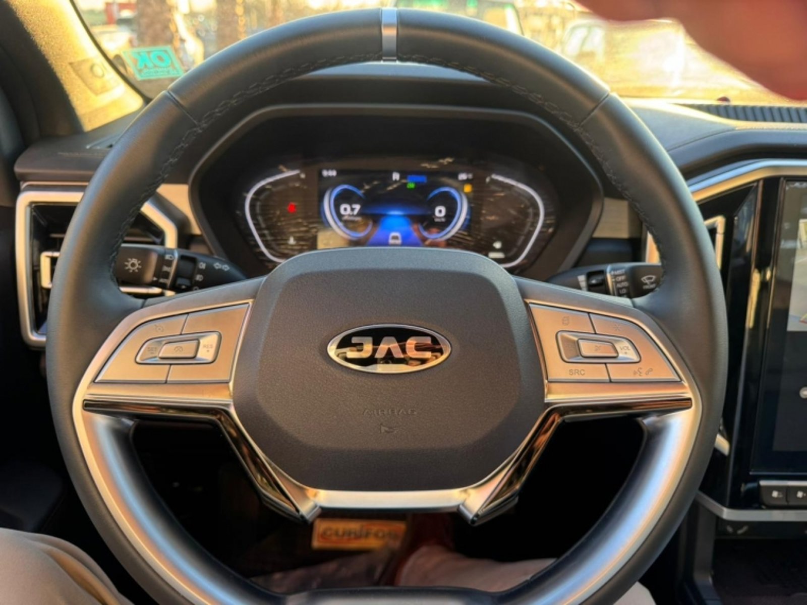 JAC T9 2.0 ADVANCE AT 4X4 DIESEL 2025 - Imagen 9 de 16