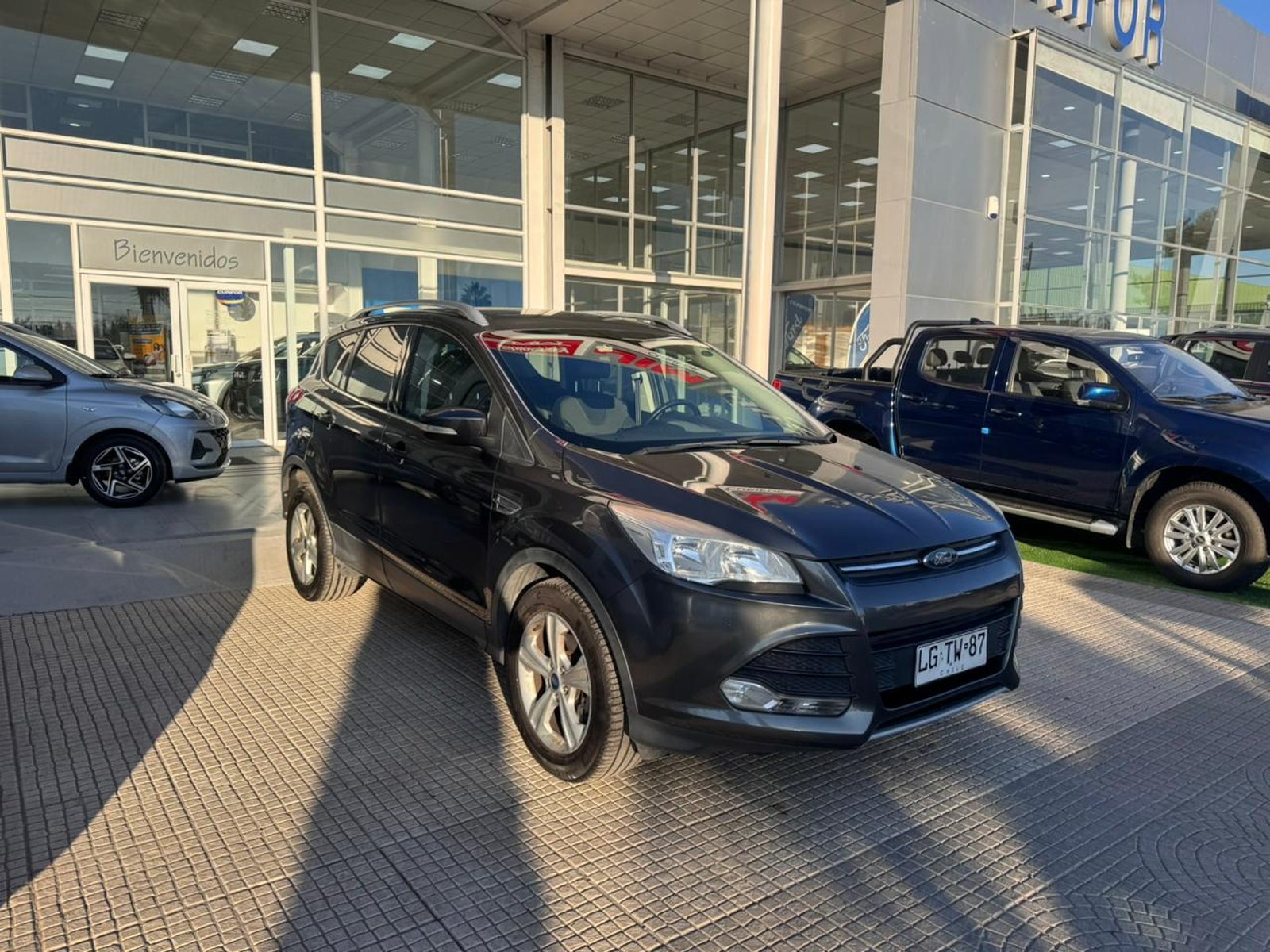 Ford ESCAPE 2.5 AUT 2019 - Imagen 3 de 11