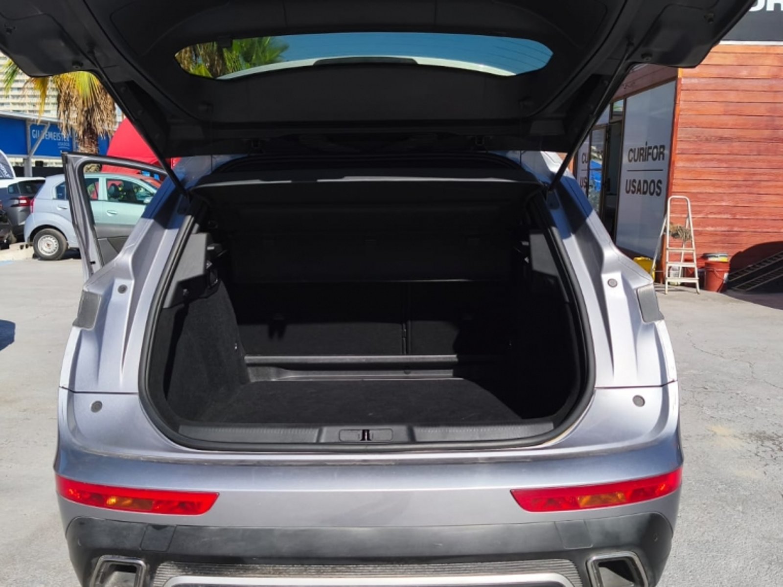DS Automobiles DS 7 2.0 CROSSBACK BLUEHDI 180 RIVOLI AT DIESEL 2020 - Imagen 7 de 16