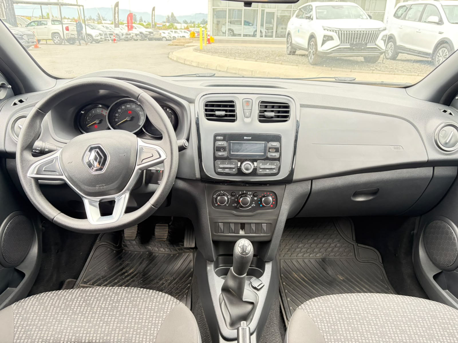 Renault SYMBOL 1.6 ZEN MT 2022 - Foto 3 de 3