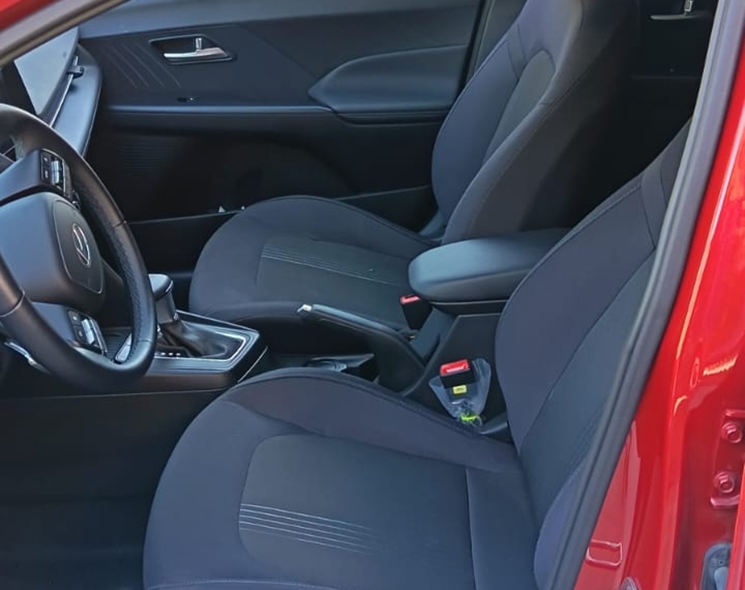 HYUNDAI ACCENT BN7I MPI CVT 1.5 AT 2025 - Imagen 10 de 14