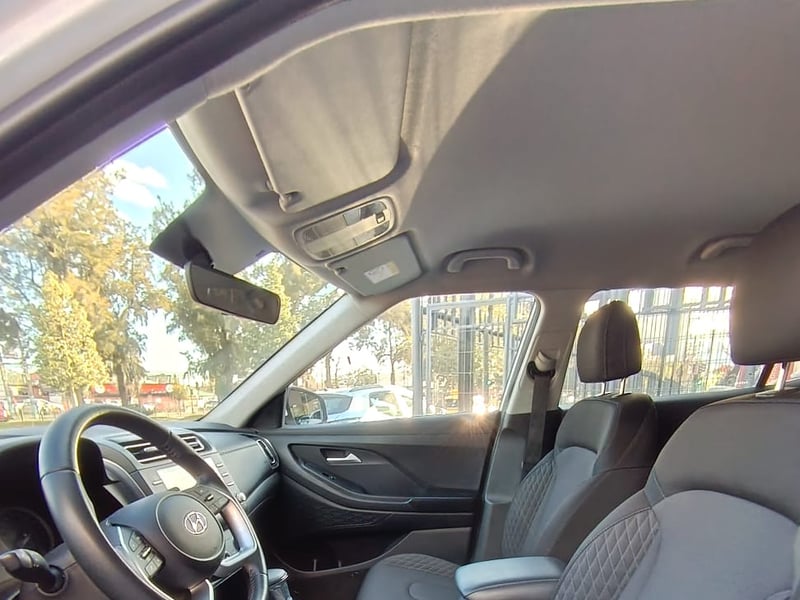 Hyundai CRETA 1.5 SU2ID PLUS AT 2025 - Imagen 11 de 13