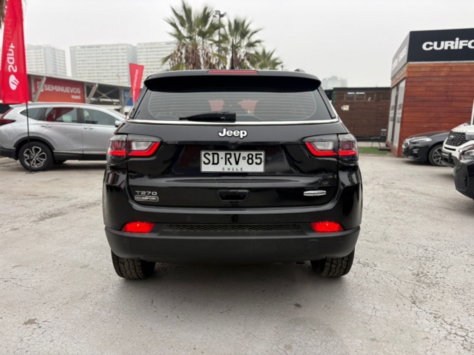 Jeep COMPASS LONGITUDE 1.3 AUT 2023 - Imagen 7 de 17