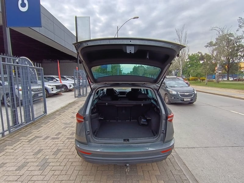 Skoda KAROQ 1.4 TSI SELECTION AT 2026 - Imagen 7 de 13