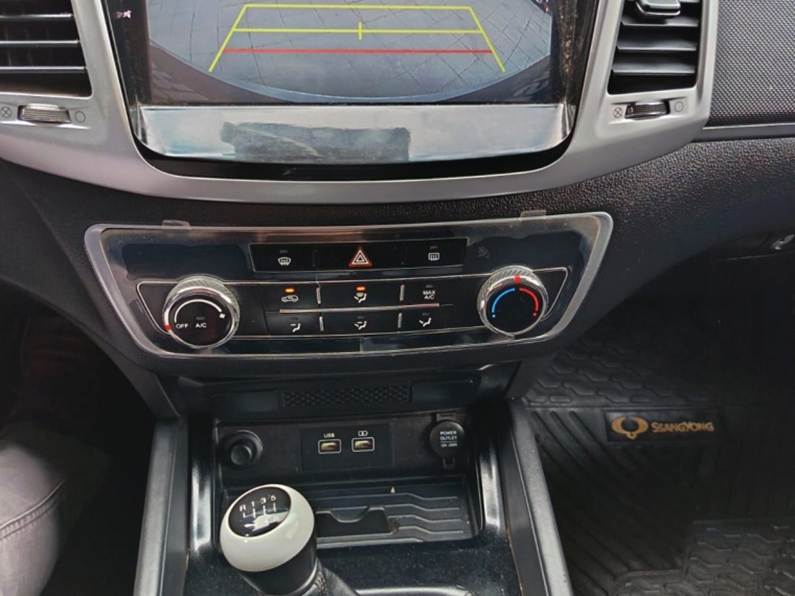 SsangYong REXTON 2.0 4X2 MT 2022 - Imagen 12 de 13