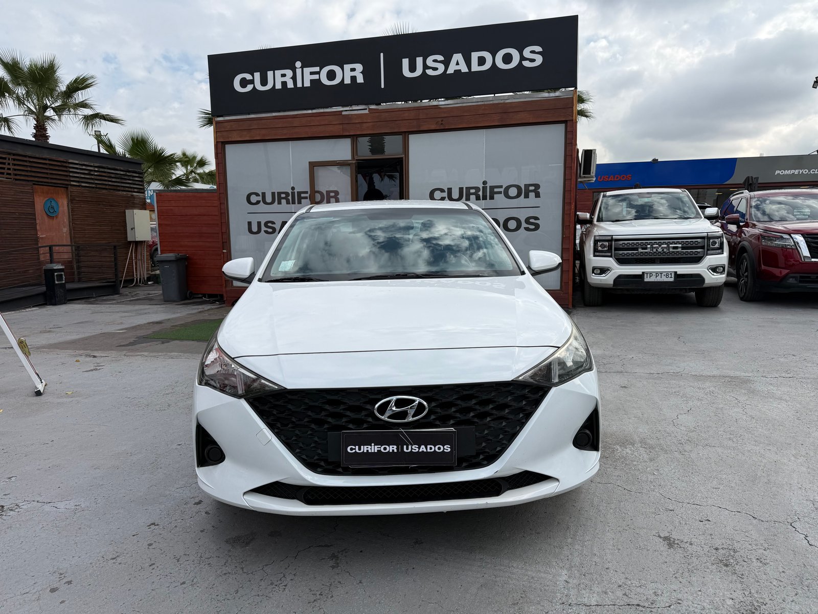 Hyundai ACCENT 1.4 HCI PLUS MT 2023 - Foto 2 de 15