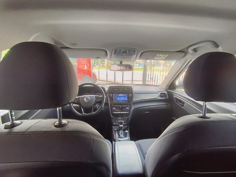SsangYong TIVOLI 1.6 LIMITED AT 2022 - Imagen 14 de 15