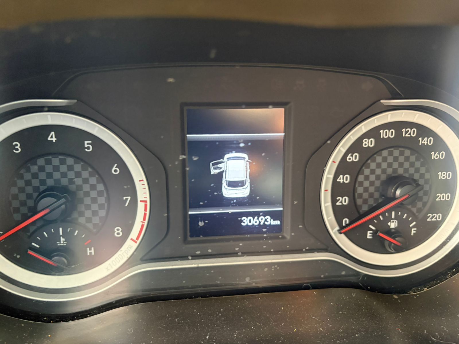 Hyundai GRAND I10 1.2 AI3 HB PLUS FL AT 2024 - Foto 3 de 3