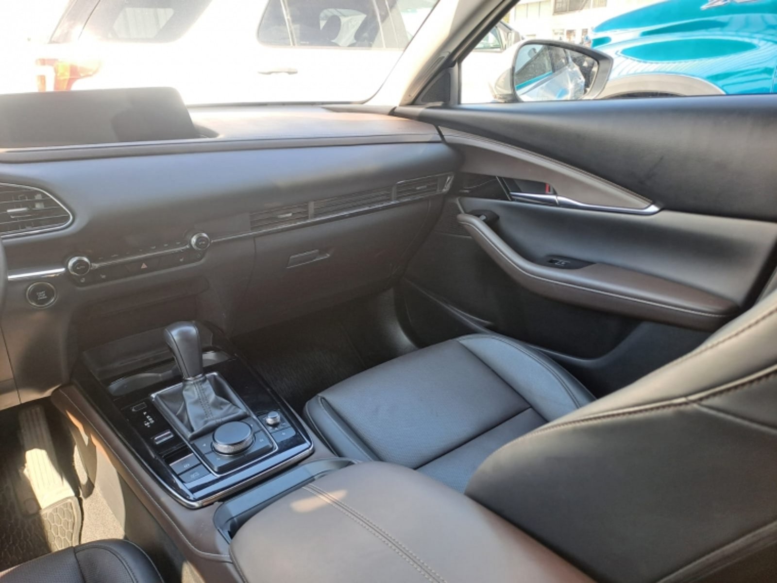 MAZDA CX-30 2.5 HIGH AT 4X4 2026 - Imagen 7 de 11