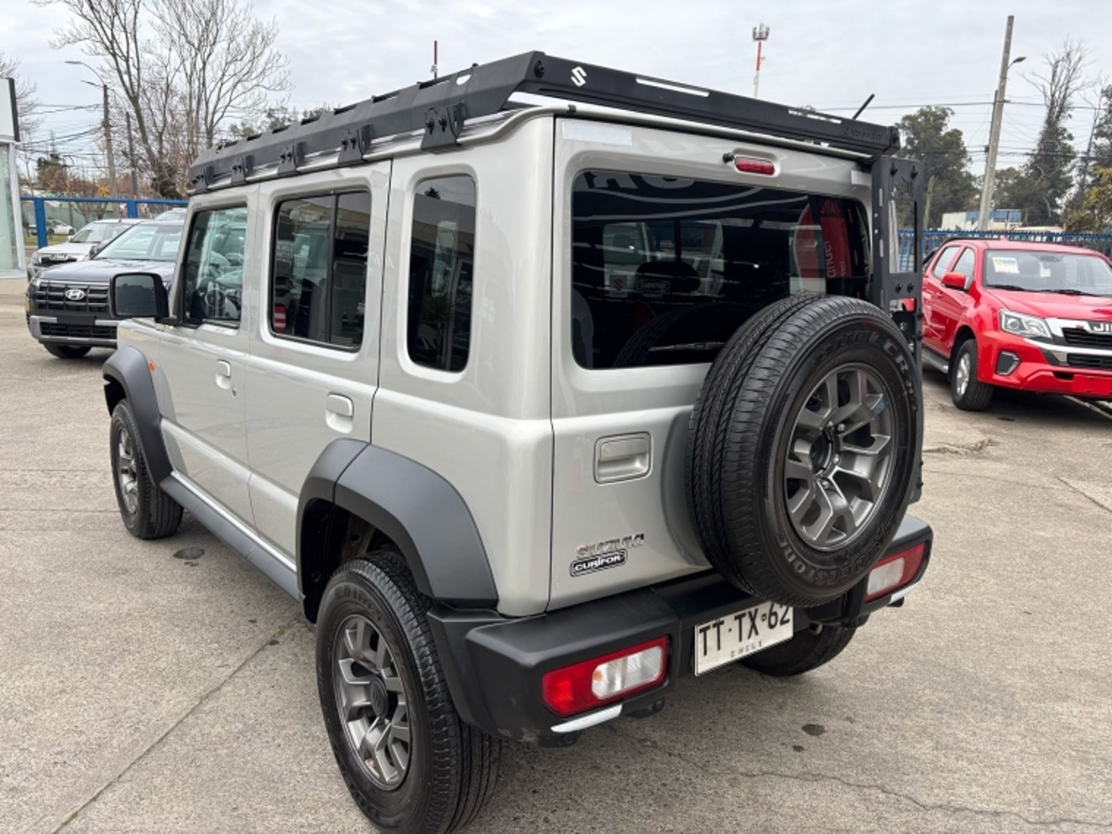 Suzuki JIMNY 1.5 GLX AT 4X4 2025 - Foto 2 de 17